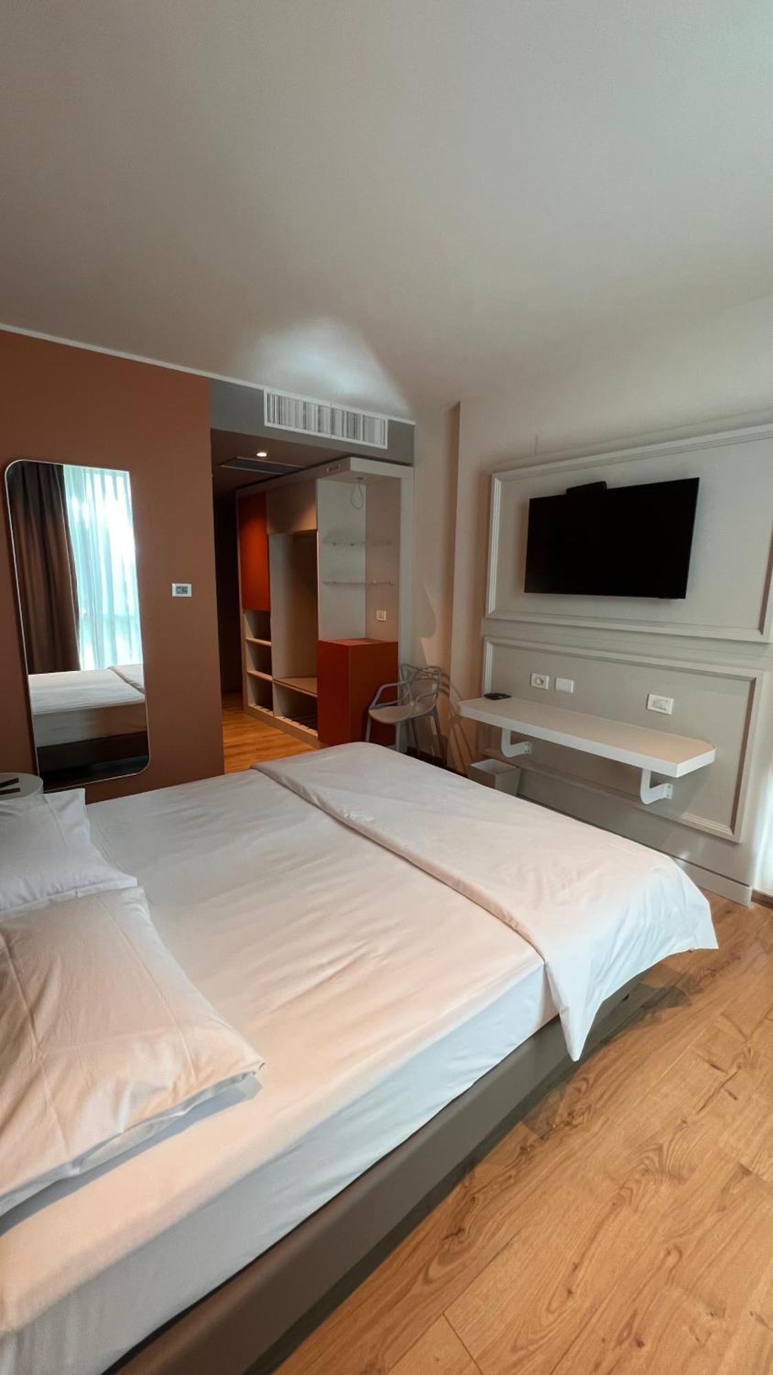 Kare Hotel Banchette D'Ivrea Luaran gambar